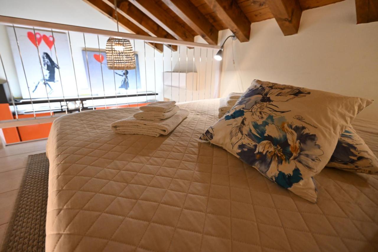 Aura Loving Home Con 4 Posti Letto, Cucina Completa, Terrazzo Ed Un Grande Parco Verde Serravalle d'Asti Exterior foto