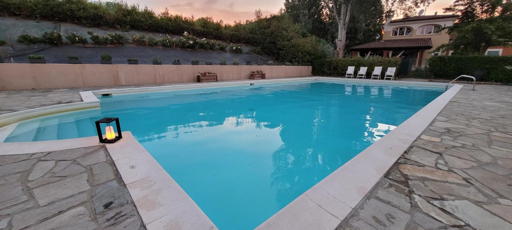 Aura Loving Home Con 4 Posti Letto, Cucina Completa, Terrazzo Ed Un Grande Parco Verde Serravalle d'Asti Exterior foto